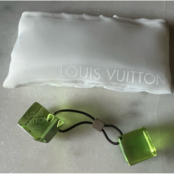 🤩Authentic Louis Vuitton Pony Hair Tie - Picture 1 of 5